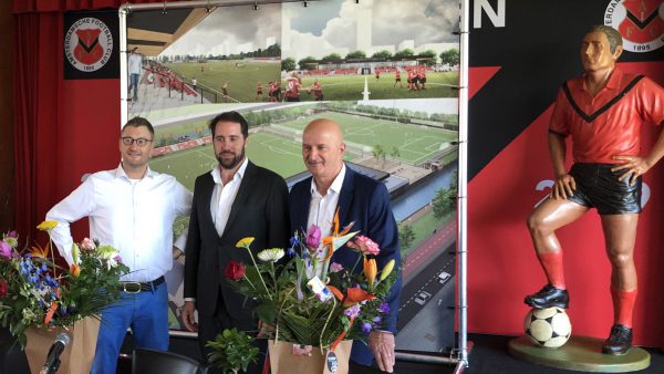 HSB tekent contract voor bouw nieuw clubhuis AFC